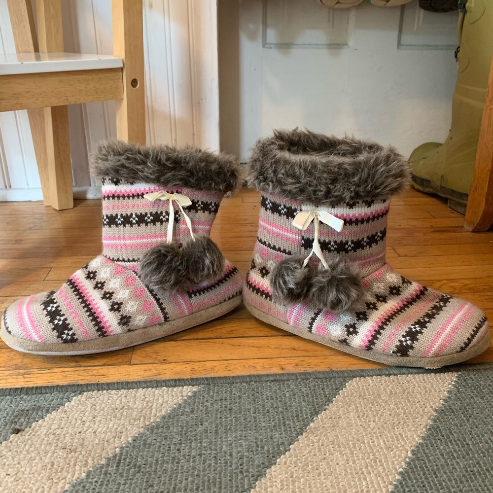 Women’s Slippers